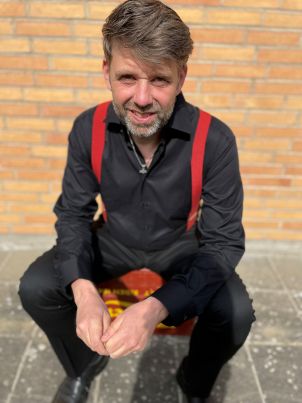 Tommy i John Mogensen kostume